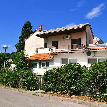 Trsatika Apartment Rijeka Ngoại thất bức ảnh